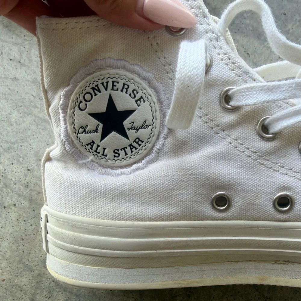 Converse Stylish White High-Top Sneakers